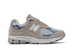 New Balance 2002R Gore-Tex Light Grey