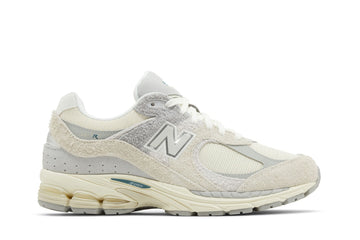 New Balance 2002R Linen, blanc cassé, gris très clair