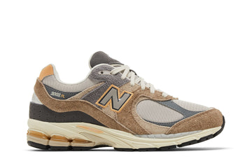 New Balance 2002R Mushroom Hazy Peach, beige et marron clair