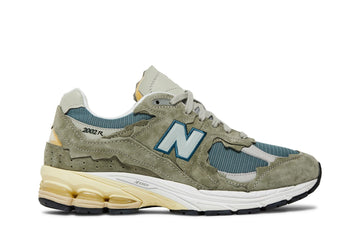 New Balance 2002R Protection Pack Mirage Grey, gris-vert sauge, touches bleu canard
