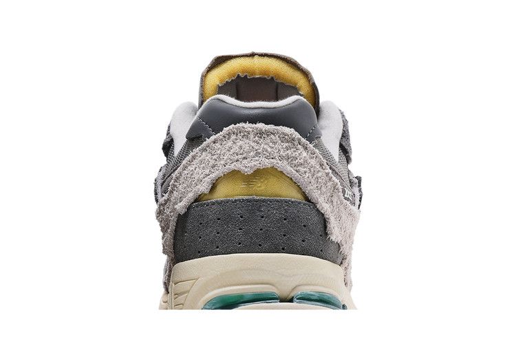 New Balance 2002R Protection Pack Rain Cloud