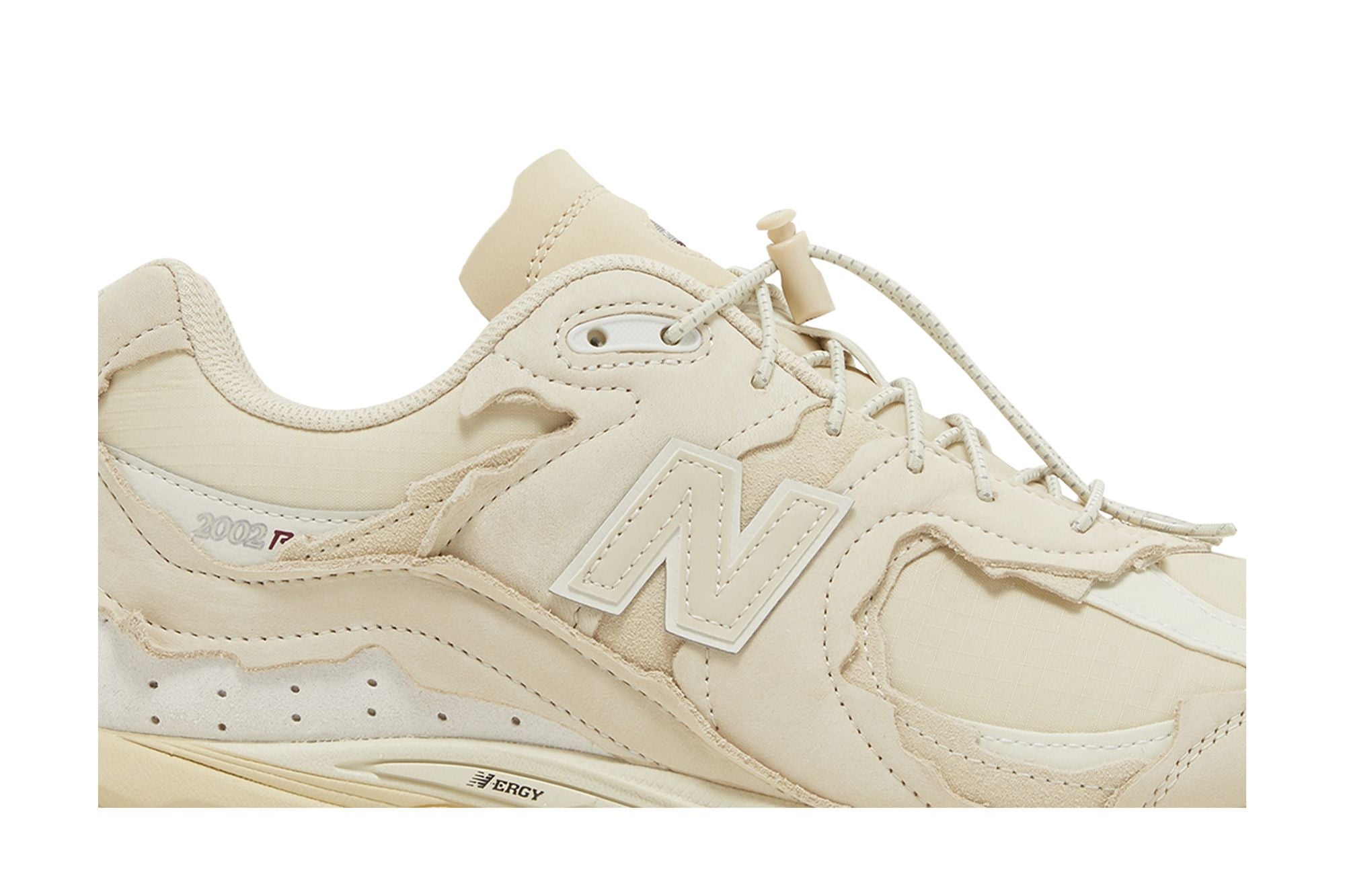 New Balance 2002R Protection Pack Sandstone Turtledove