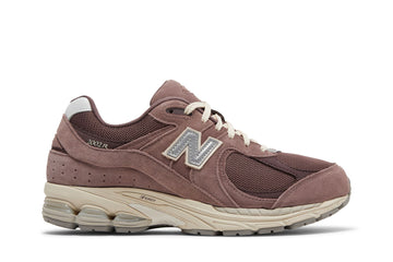 New Balance 2002R Suede Pack Black Fig, vieux rose, prune