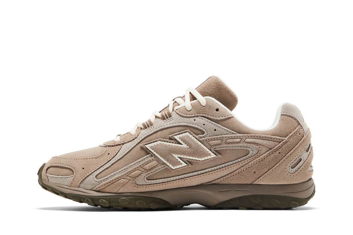 New Balance 204L Mushroom Arid Stone