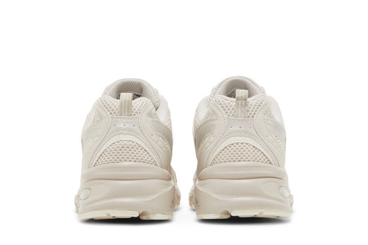 New Balance 530 Moonbeam