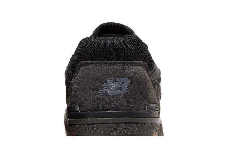 New Balance 550 Black Gum