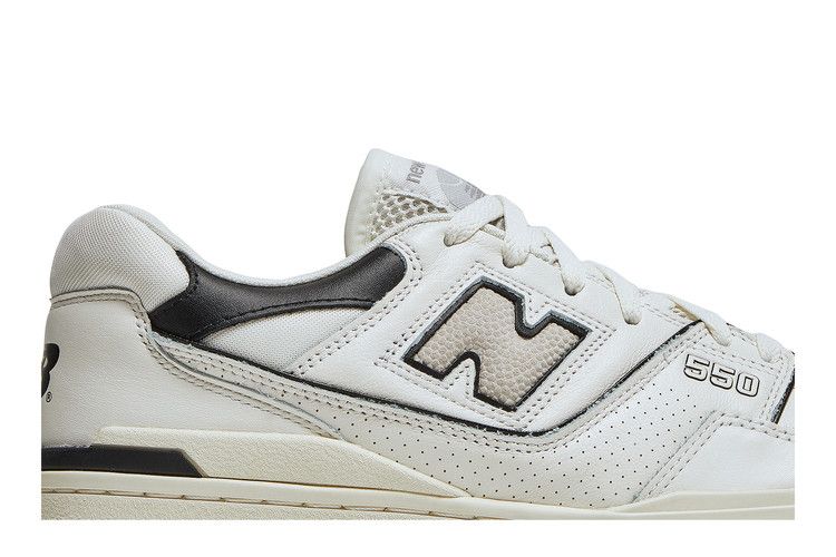 New Balance 550 Cream Black