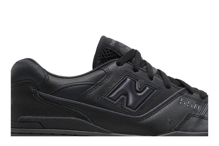 New Balance 550 Triple Black