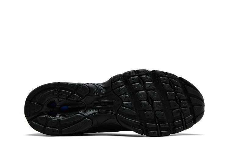 New Balance 740 Triple Black