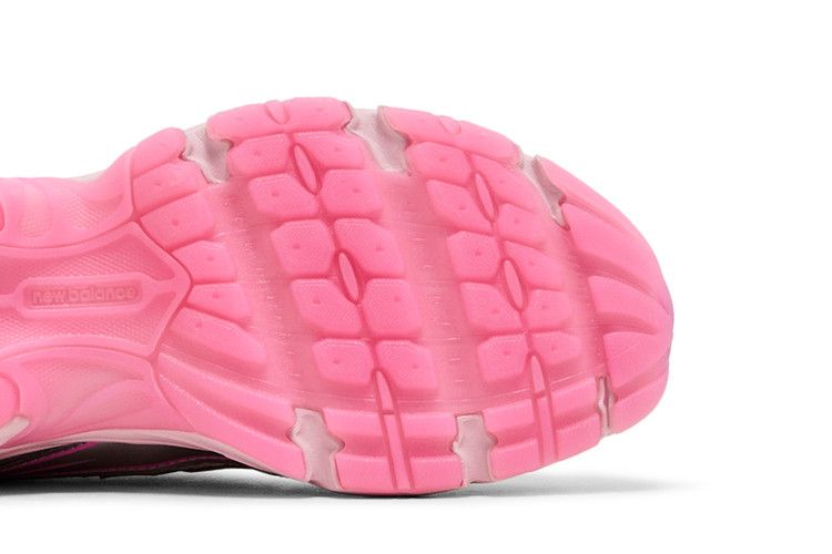 New Balance 740 atmos Pink Vacation