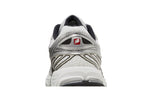 New Balance 860 Black White Silver