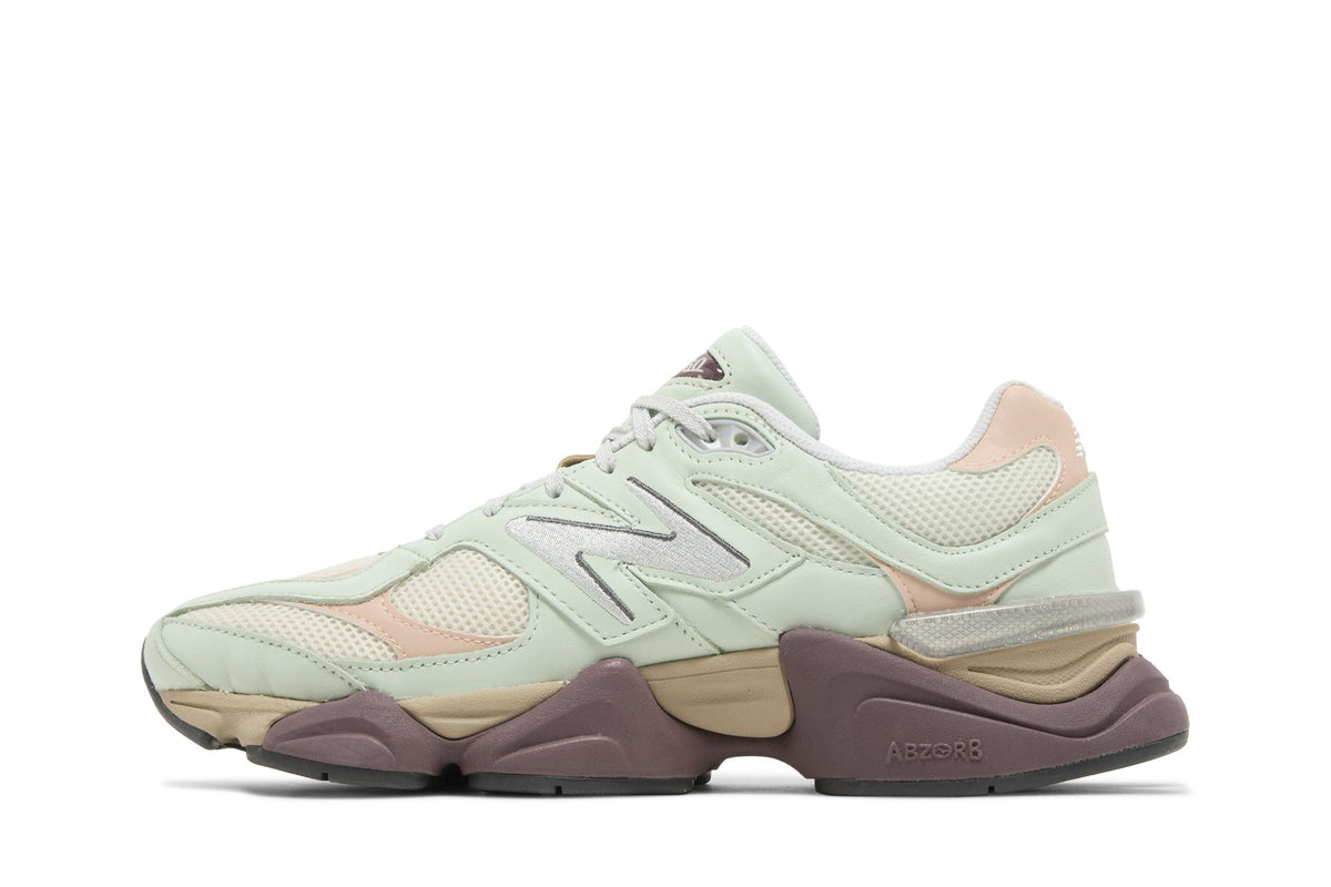 New Balance 9060 Clay Ash