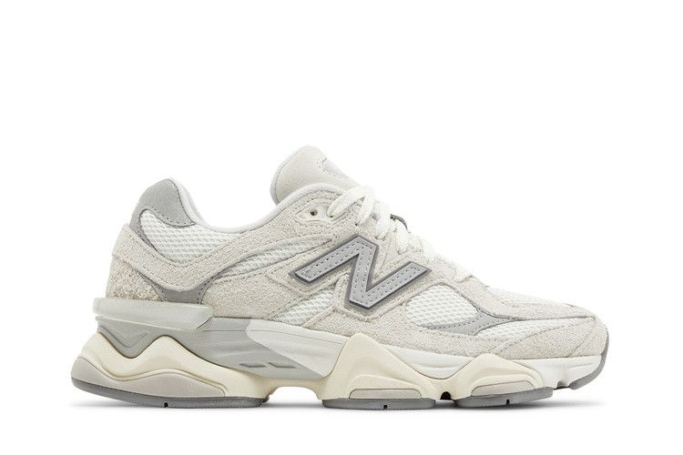 New Balance 9060 Moonbeam Sea Salt