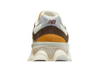 New Balance 9060 Workwear
