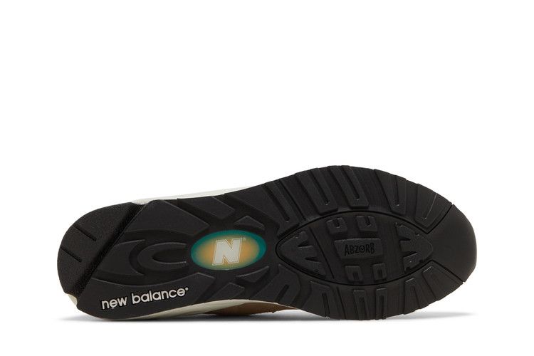 New Balance 990 V2 Kith Tannin