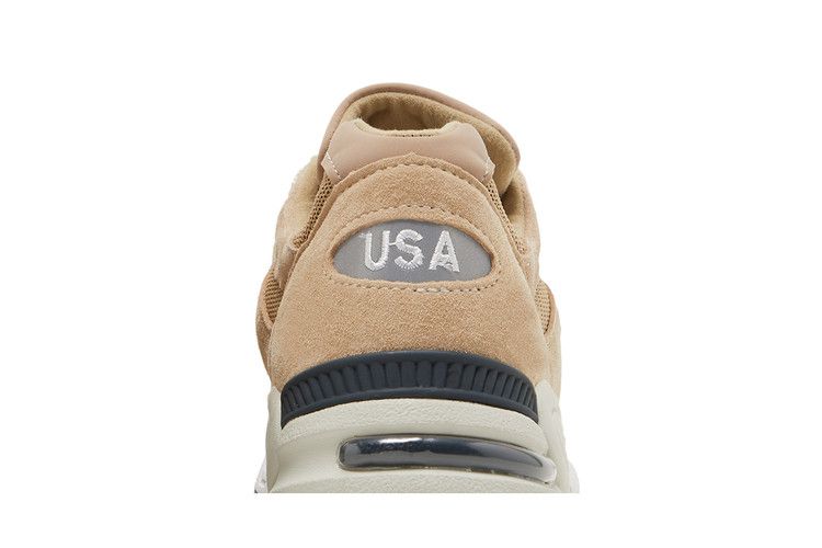 New Balance 990 V2 Kith Tannin