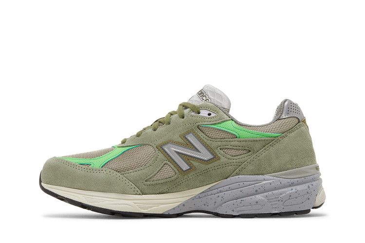 New Balance 990 V3 Patta Keep Your Family Close