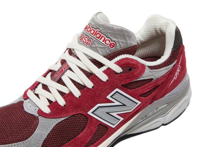 New Balance 990 V3 Scarlet