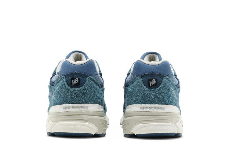 New Balance 990 v3 Levi's Blue