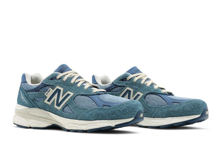 New Balance 990 v3 Levi's Blue