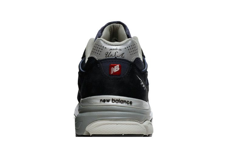 New Balance 990 v3 Navy