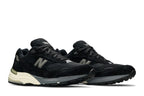 New Balance 992 Black Grey