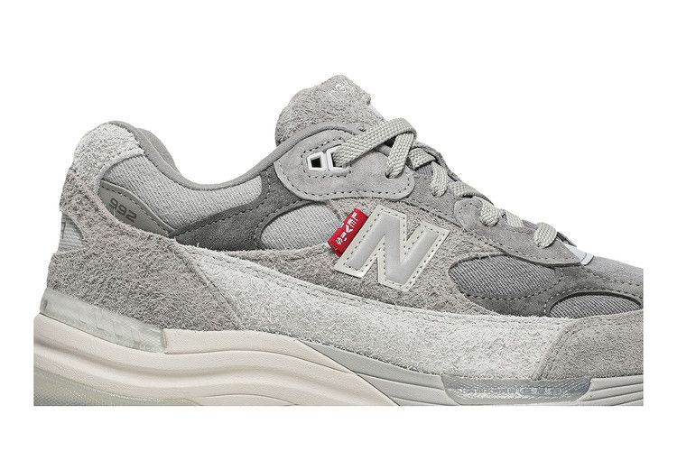 New Balance 992 Levi’s Grey