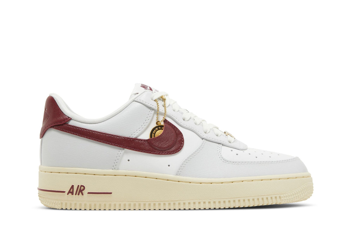 Nike Air Force 1 Low Just Do It Hangtag