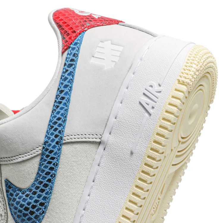 Nike Air Force 1 Low Undefeated 5 On It