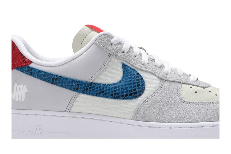 Nike Air Force 1 Low Undefeated 5 On It