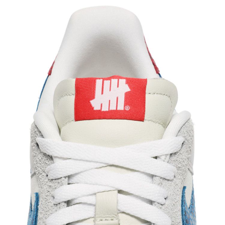 Nike Air Force 1 Low Undefeated 5 On It