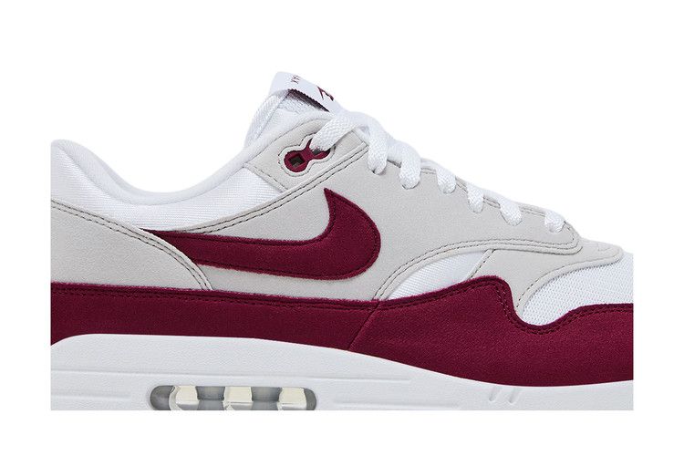 Nike Air Max 1 '87 Stranger Things Steve Harrington