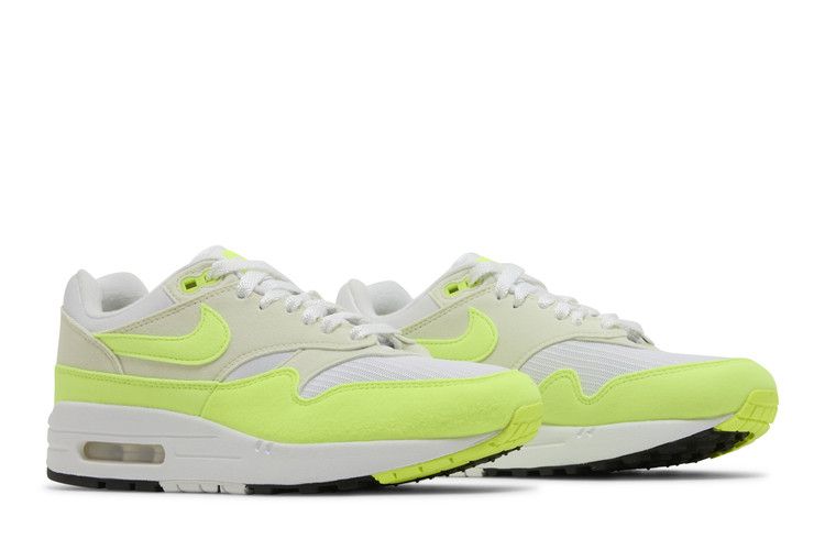Nike Air Max 1 '87 Volt Suede