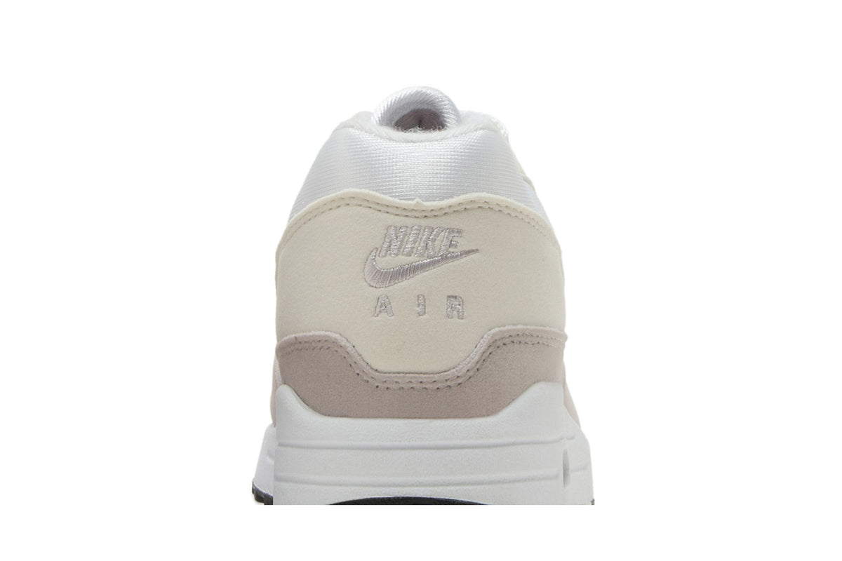 Nike Air Max 1 Platinum Violet