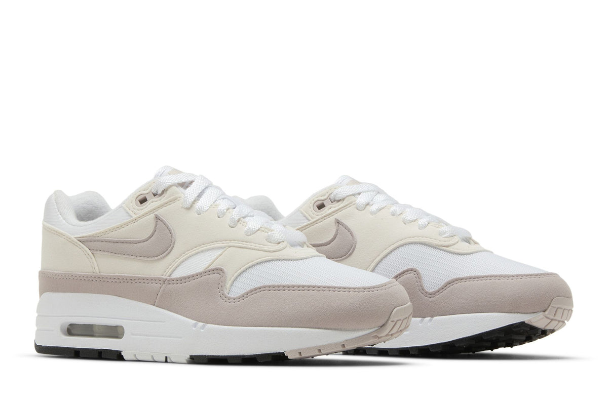 Nike Air Max 1 Platinum Violet