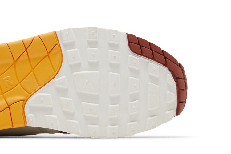 Nike Air Max 1 Rugged Orange