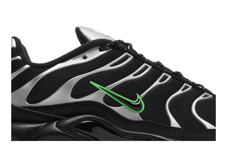 Nike Air Max Plus Black Silver Green Strike