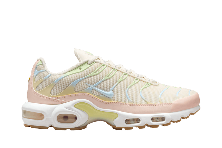 Nike Air Max Plus Crimson Tint