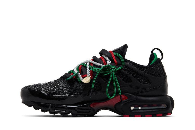 Nike Air Max Plus Homecoming Black