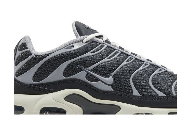 Nike Air Max Plus SE Greyscale Cool Grey