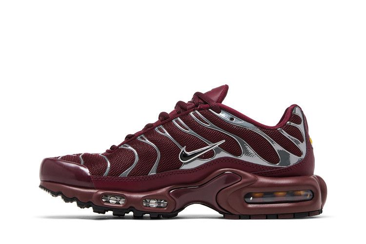 Nike Air Max Plus SE Night Maroon Metallic Silver