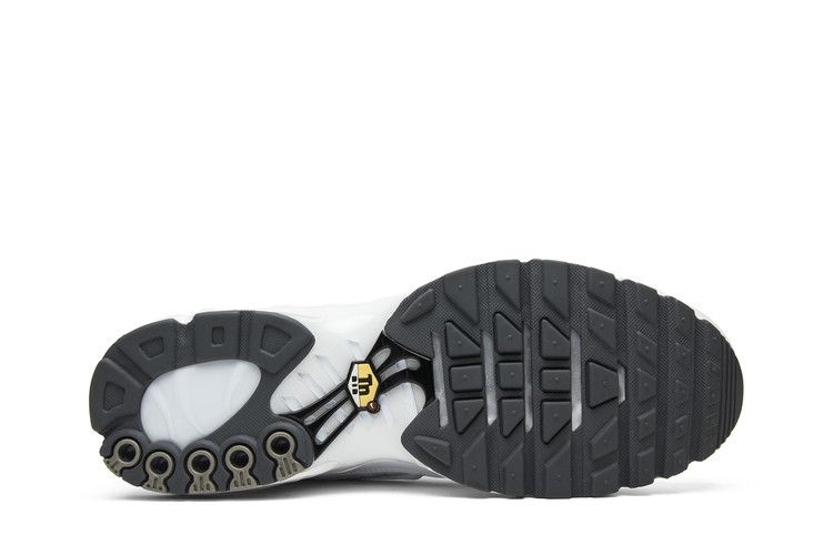 Nike Air Max Plus White