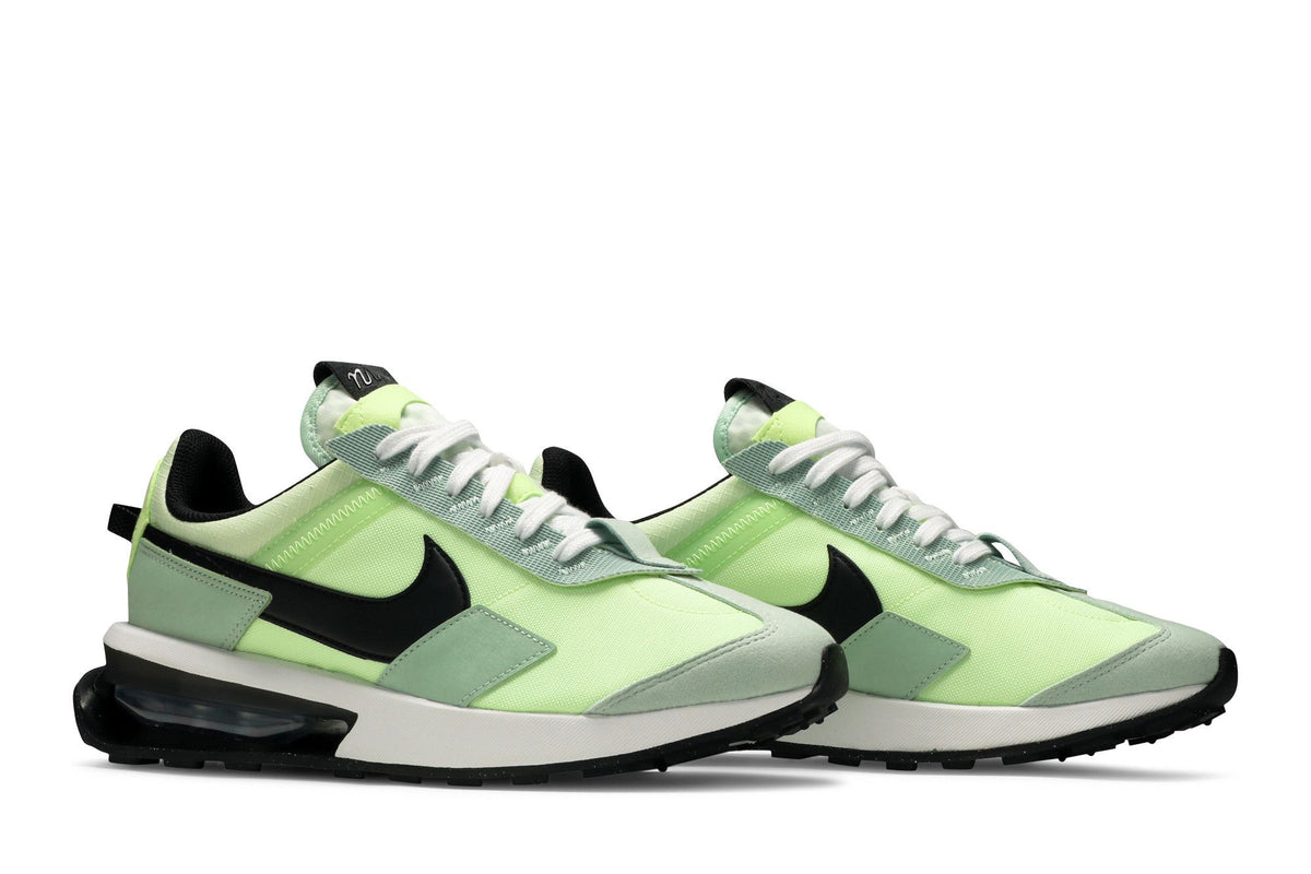Nike Air Max Pre-Day Light Liquid Lime
