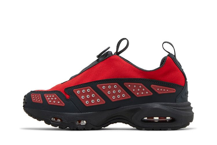 Nike Air Max Sunder Gore-Tex Hyper Crimson