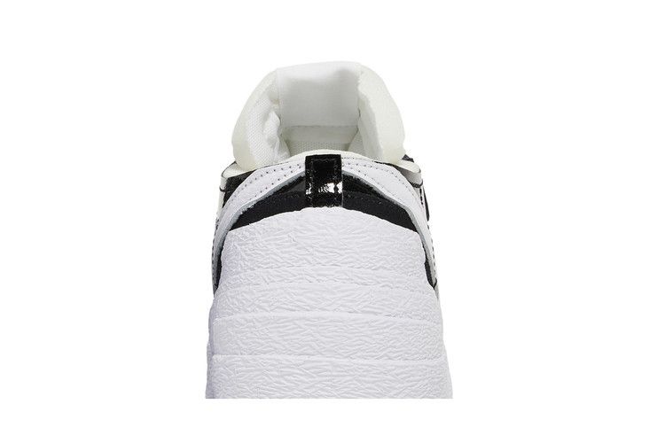Nike Blazer Low Sacai Black Patent