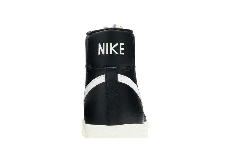 Nike Blazer Mid '77 Vintage Black Sail