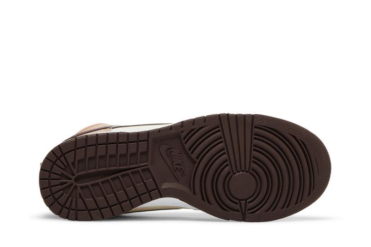 Nike Dunk High Dusted Clay