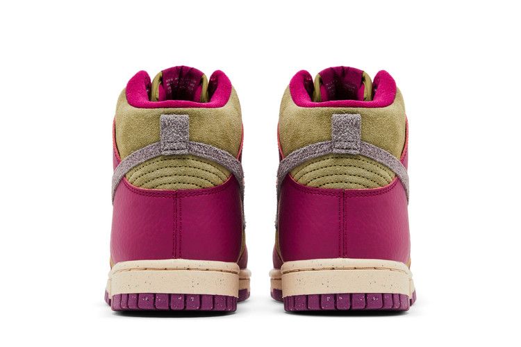 Nike Dunk High Dynamic Berry