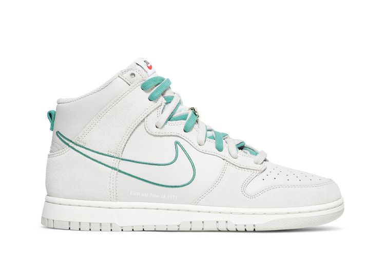 Nike Dunk High First Use Light Bone Green Noise