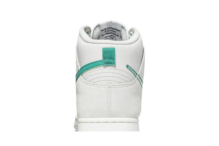 Nike Dunk High First Use Light Bone Green Noise